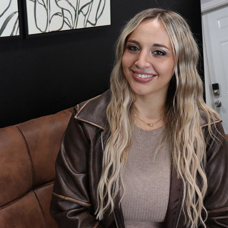 Kayla Haglund headshot